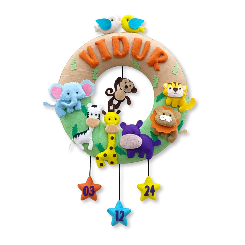 Roars & Giggles | Personalised Felt Kids Hanging