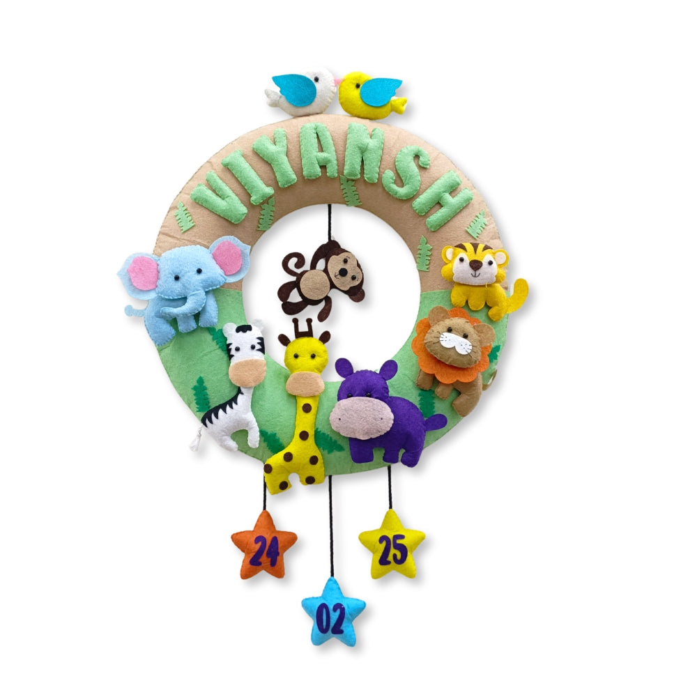 Roars & Giggles | Personalised Felt Kids Hanging
