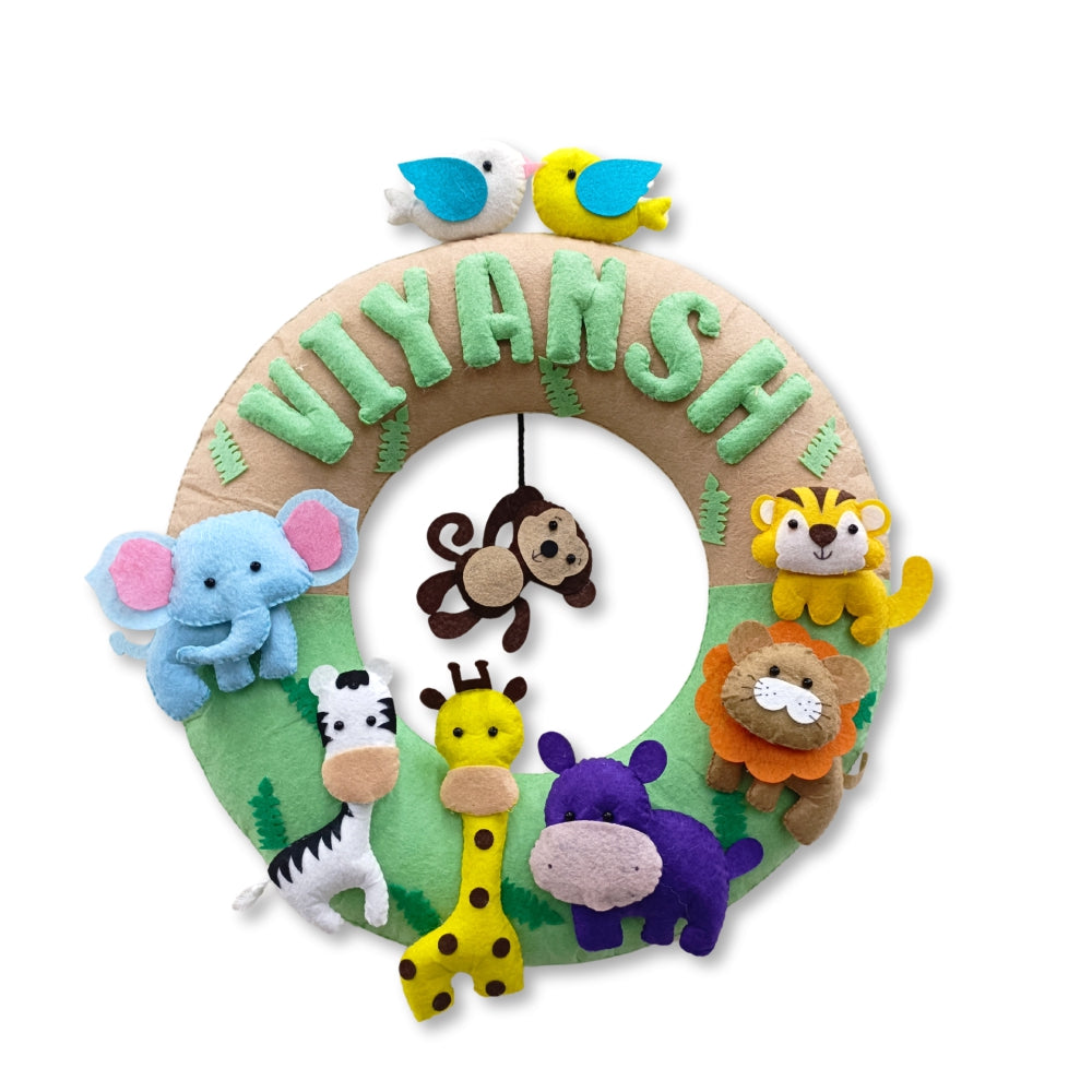 Roars & Giggles | Personalised Felt Kids Hanging