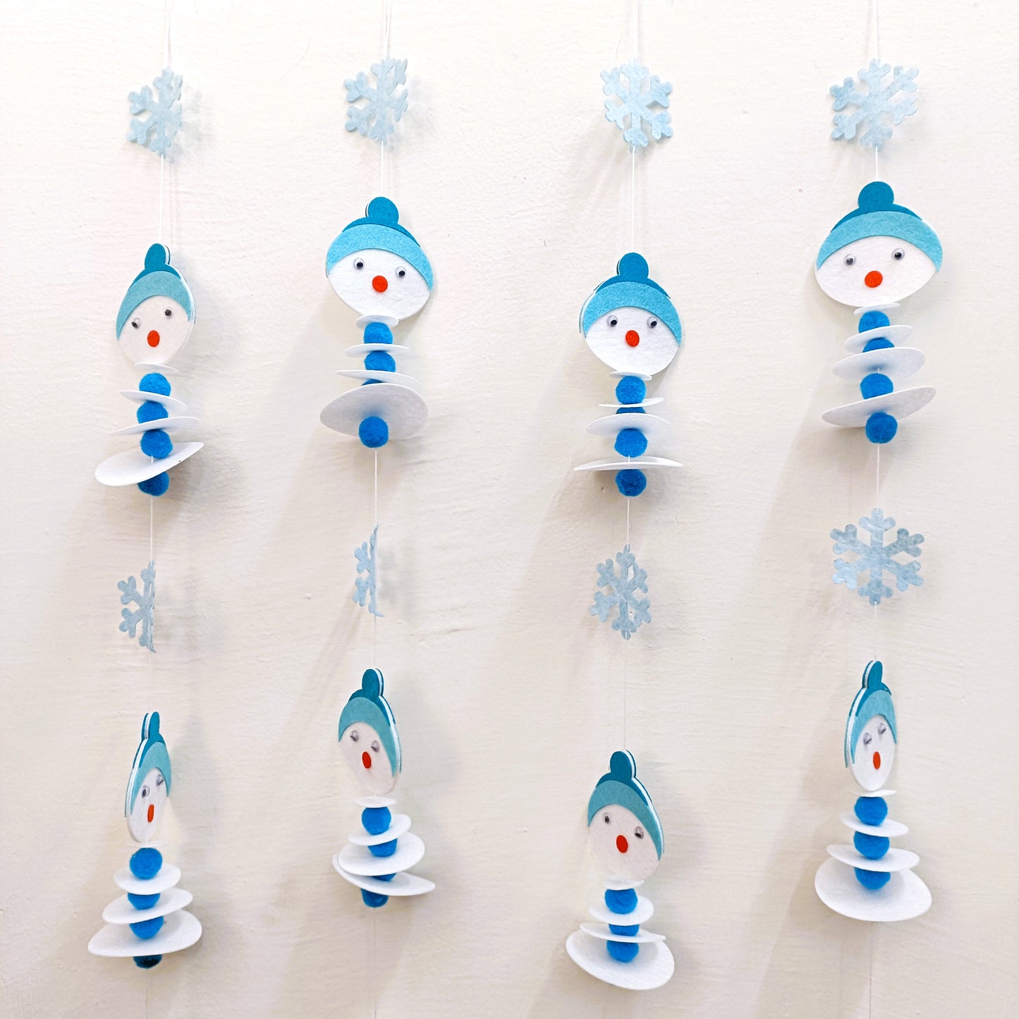 SNOWMAN WALL DECOR HANGING GARLANDS - SET OF 2 PCS