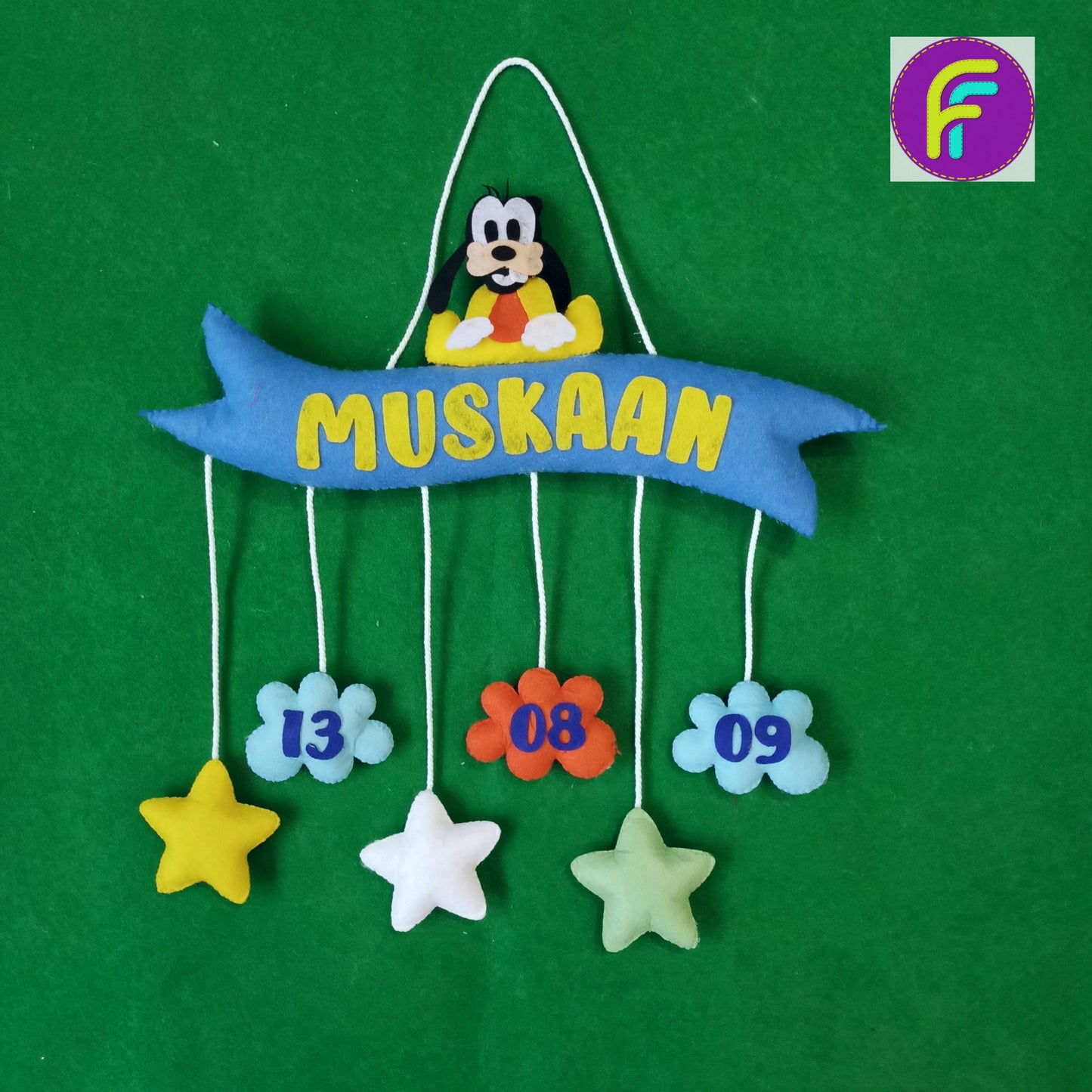 Goofy Banner Hanging – Fab Feltro